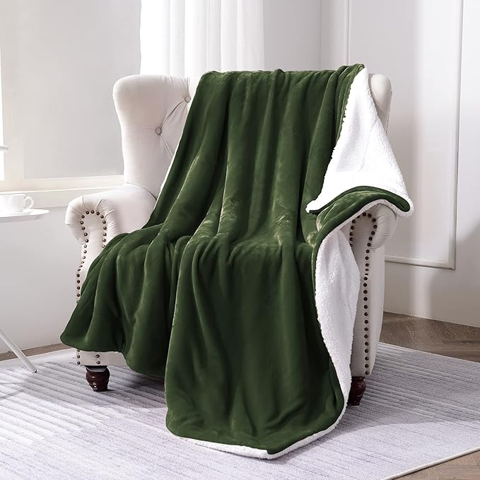 SOCHOW Sherpa Fleece Throw Blanket, Double-Sided Super Soft Luxurious Plush Blanket Throw Size, Olive Green, 50x60 inches