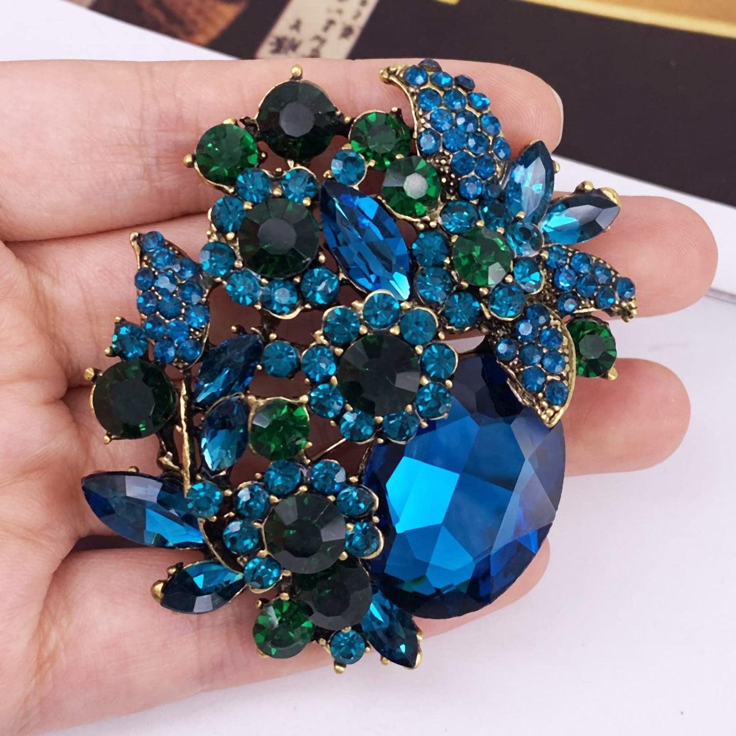 SELOVO Rhinestone Crystal Brooch Pin Broach Pendant Party Jewerly Accessory