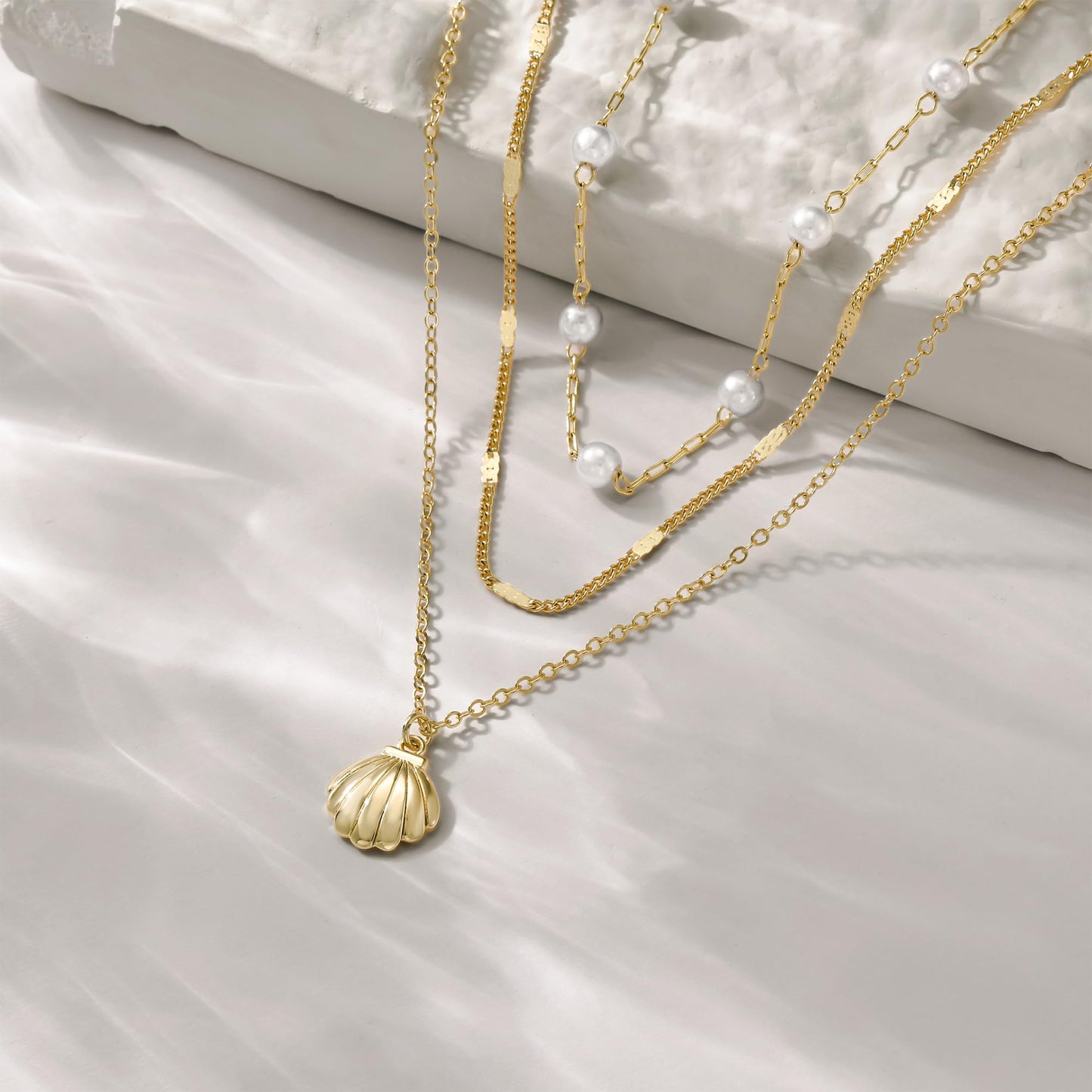 Picuzzy 14K Gold Plated Layered Seashell Pendant Necklace for Women Trendy Sea Shell Beach Stackable Necklace Stack Ocean Coastal Tropical Nautical Vacation Summer Jewelry Pearl Accessories for Women