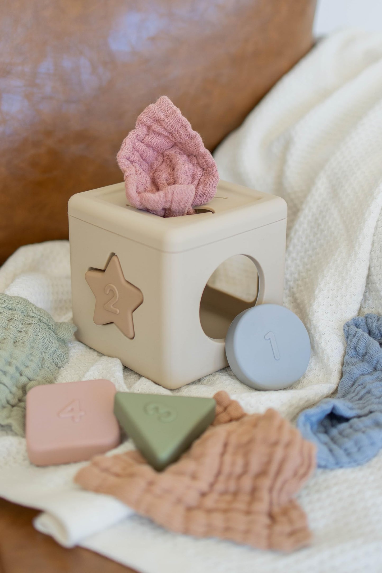 Brooklyn Neutral Silicone Shape Sorter & Tissue Box Toy with Organic Muslin Cotton Cloths - Baby Toys for Development - Montessori Learning Toys for 1 Year Old-Educational Non-Toxic Toy
