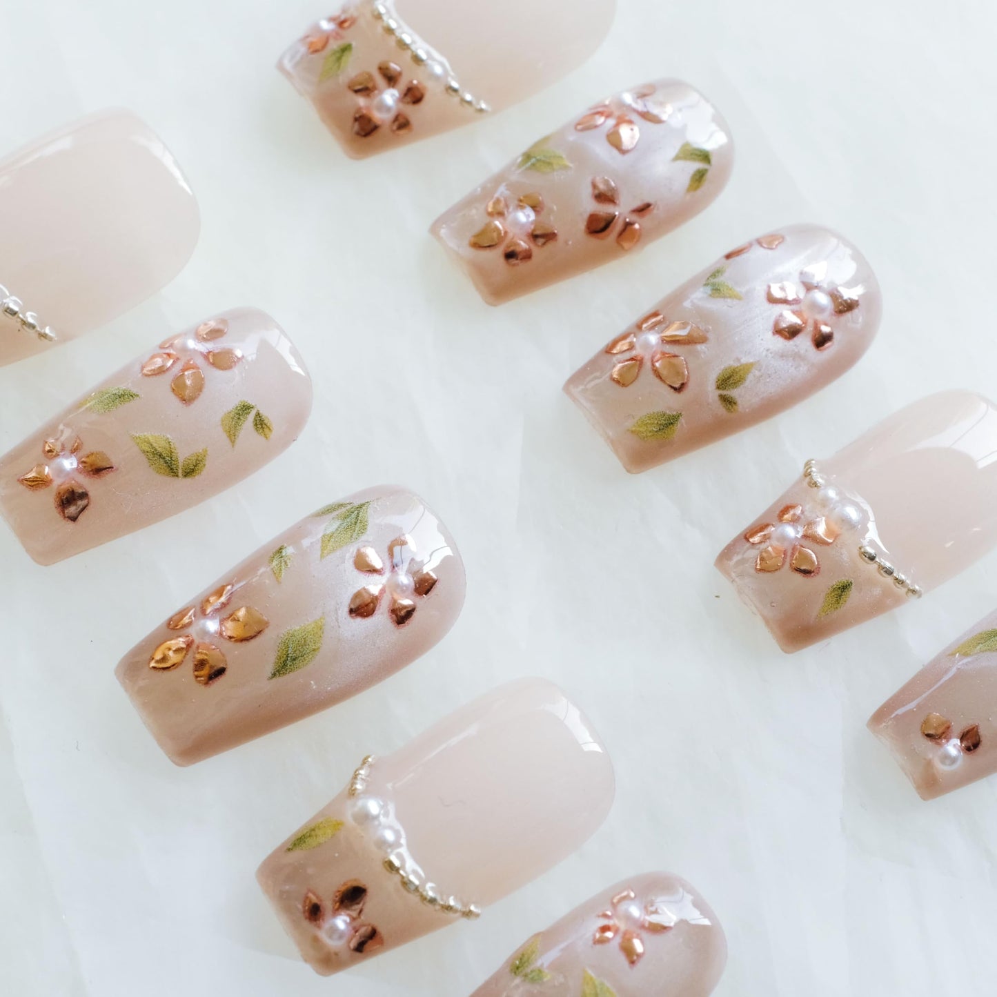 [GLORS] Medium Ballerina Press On Nails, Nude Pink with Rose Gold Foil and Pearl Accents, 10 Pieces (Medium, MB)