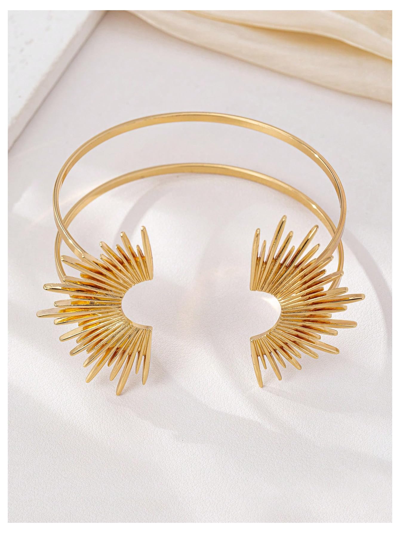 MakeMeChic Beach Gold Arm Cuff Jewelry for Women Bangle Band Armlet Flower Upper Arm Cuff Bracelet Summer Beach Essentials Gold B One-Size