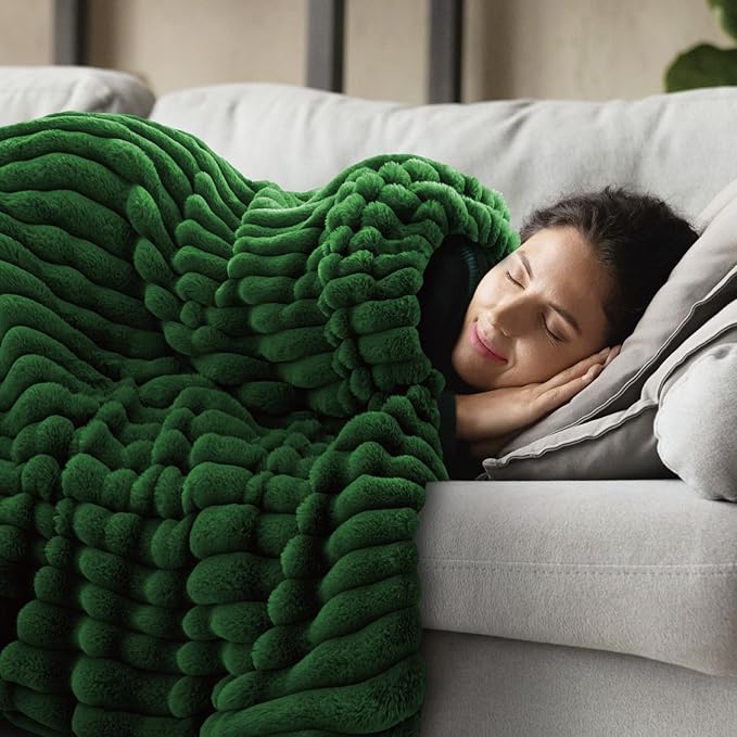 INFIIXSO Sherpa Throw Blanket for Couch - Super Soft & Warm Striped Fleece Blanket, Cozy Plush Fluffy Blanket All Season Use (Dark Green, 50x60 Inches)