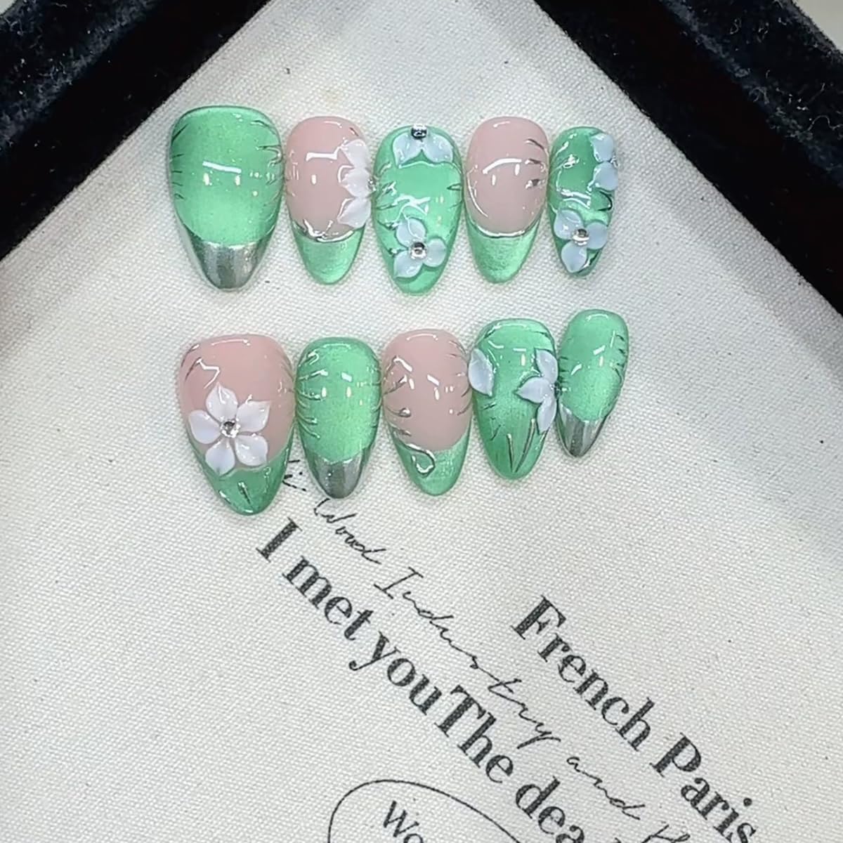 Handmade Press on Nails Almond Medium Fake Nails Green French Tip with 3D Flower Designs Cat's Eye luxury Glossy Cute Acrylic Nails for Women 10pcs (Size M）