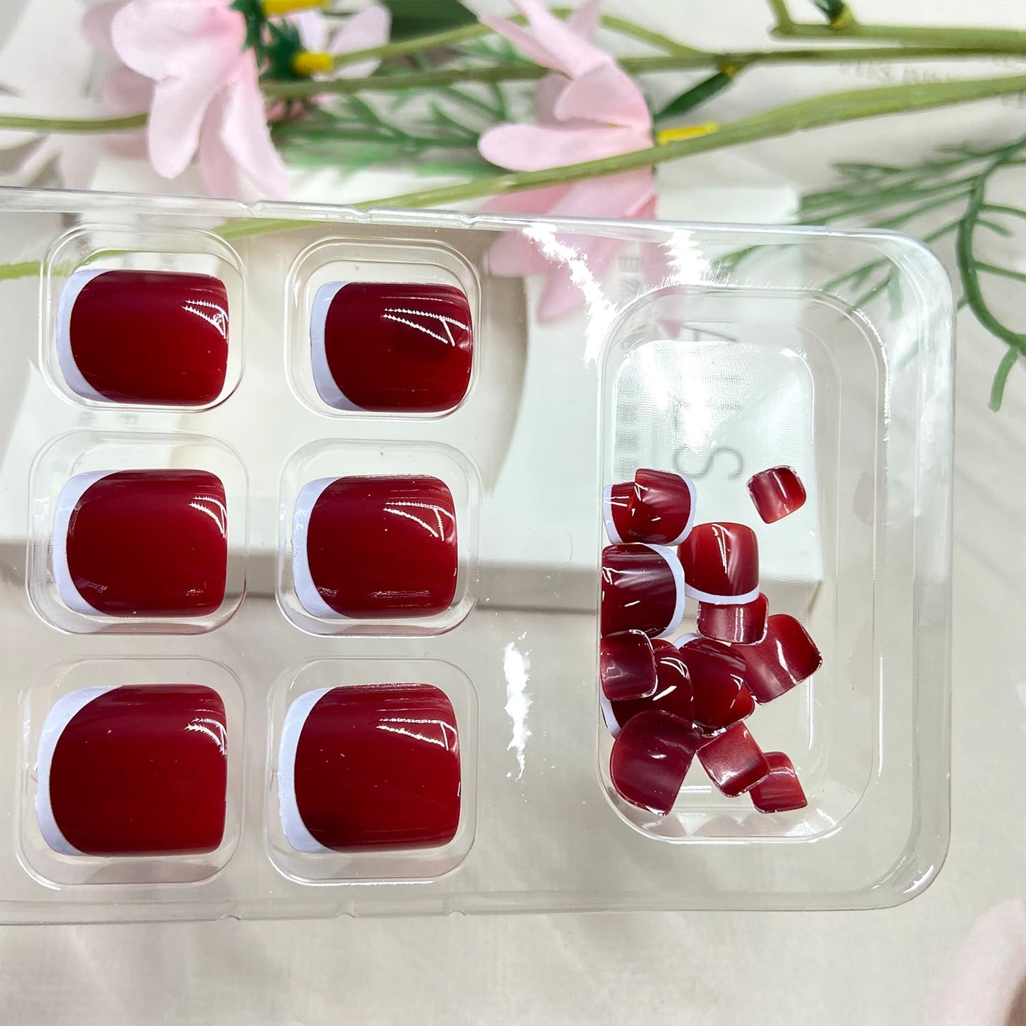 White French Tip Press on Toenails Summer False Toenails Glossy Wine Red Toe Nails Reusable Full Cover Toe Nails for Women