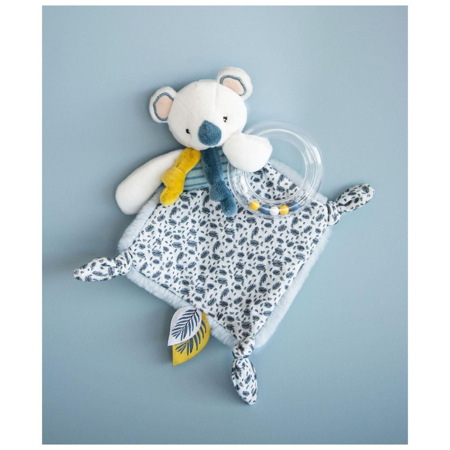 Doudou et Compagnie - Rattle Soft Toy - Yoca The Koala - Educational Toy - Gift Box - 22 cm - Gift Idea for Birth Girl and Boy - Guaranteed Soft Toy Lost - DC3666
