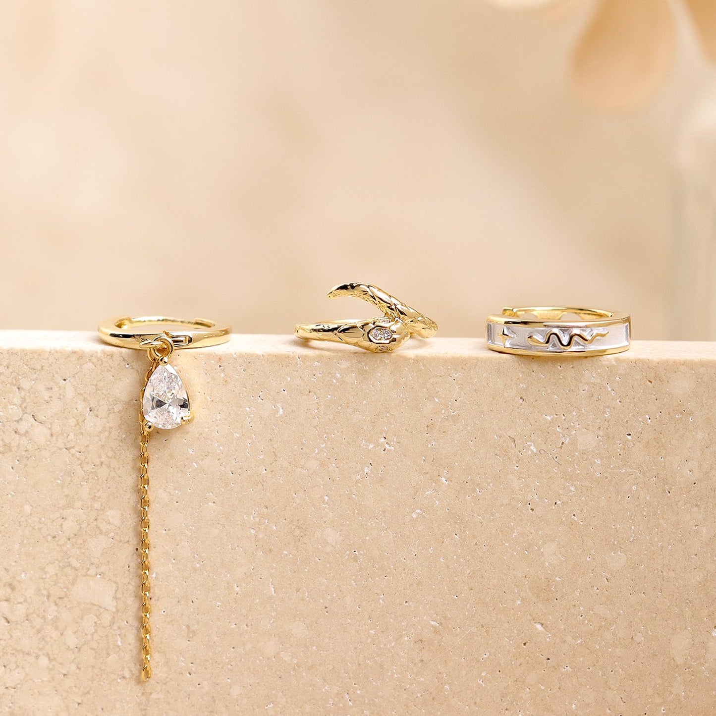 Frigotine 3PCS Gold Snake Hoop Stud Earrings Stack Set for Women, Dainty Pearl Rhinestone Teardrop Chain Multiple Piercing Cartilage Earing Prom Jewelry Gifts.