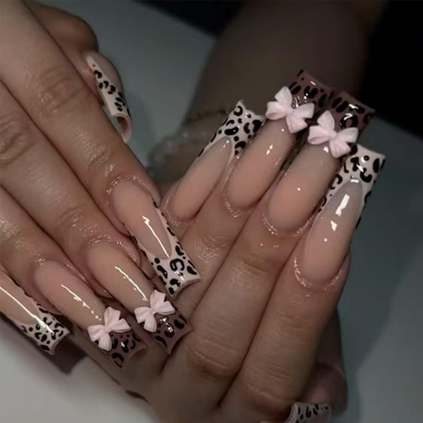 SEENEEY Long Press on Nails Square Fake Nails Brown Artificial Nail Bow Designs Stick on Nail for Women 24pcs