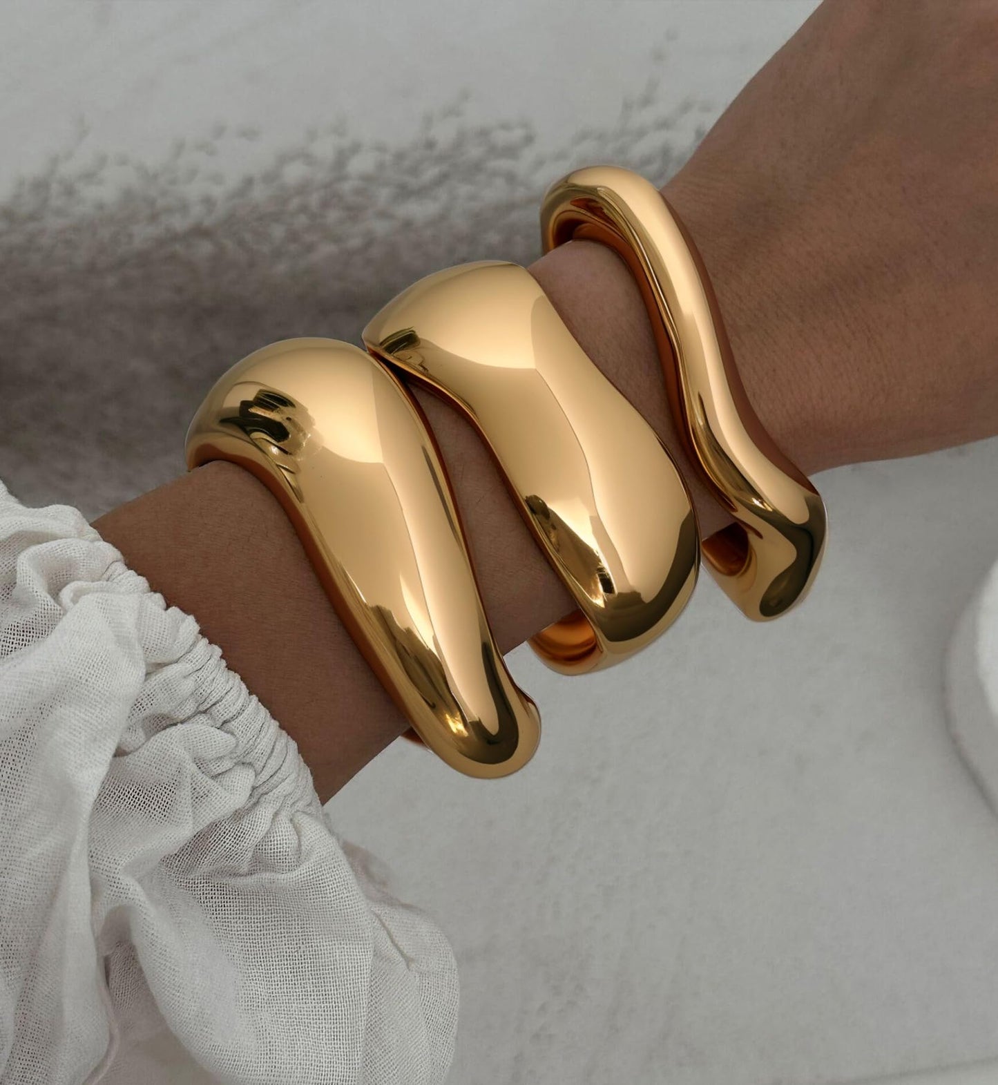 Chunky Gold Bangle Bracelets for Women, 14k Gold Plated Dainty Cuff Stackable Bangles Set, Trendy Bracelet Stack Fashion Jewelry Gifts