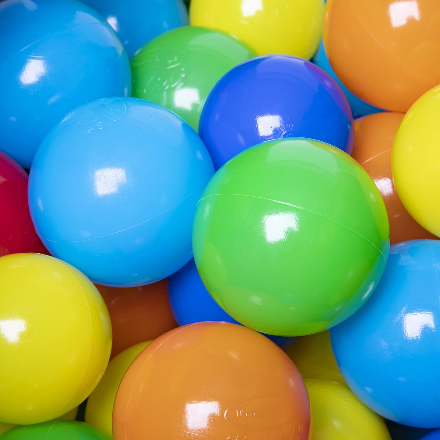 Melissa & Doug Kids Turtle Ball Pit with 60 Balls, Green
