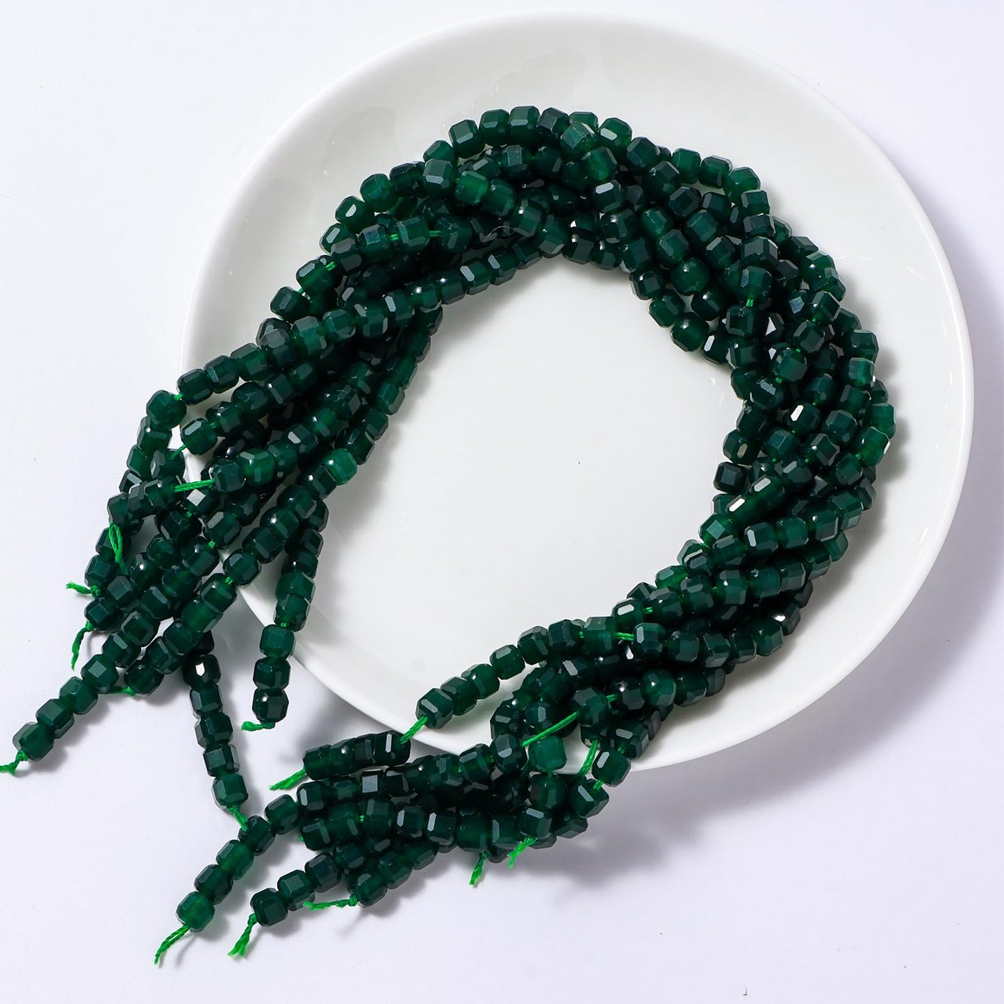 Natural Faceted Green Agate Cube Stone Beads 5-5.5mm 60pcs/str Loose Square Semi Gemstone Stone Beads for Making Bracelets Necklace Earrings