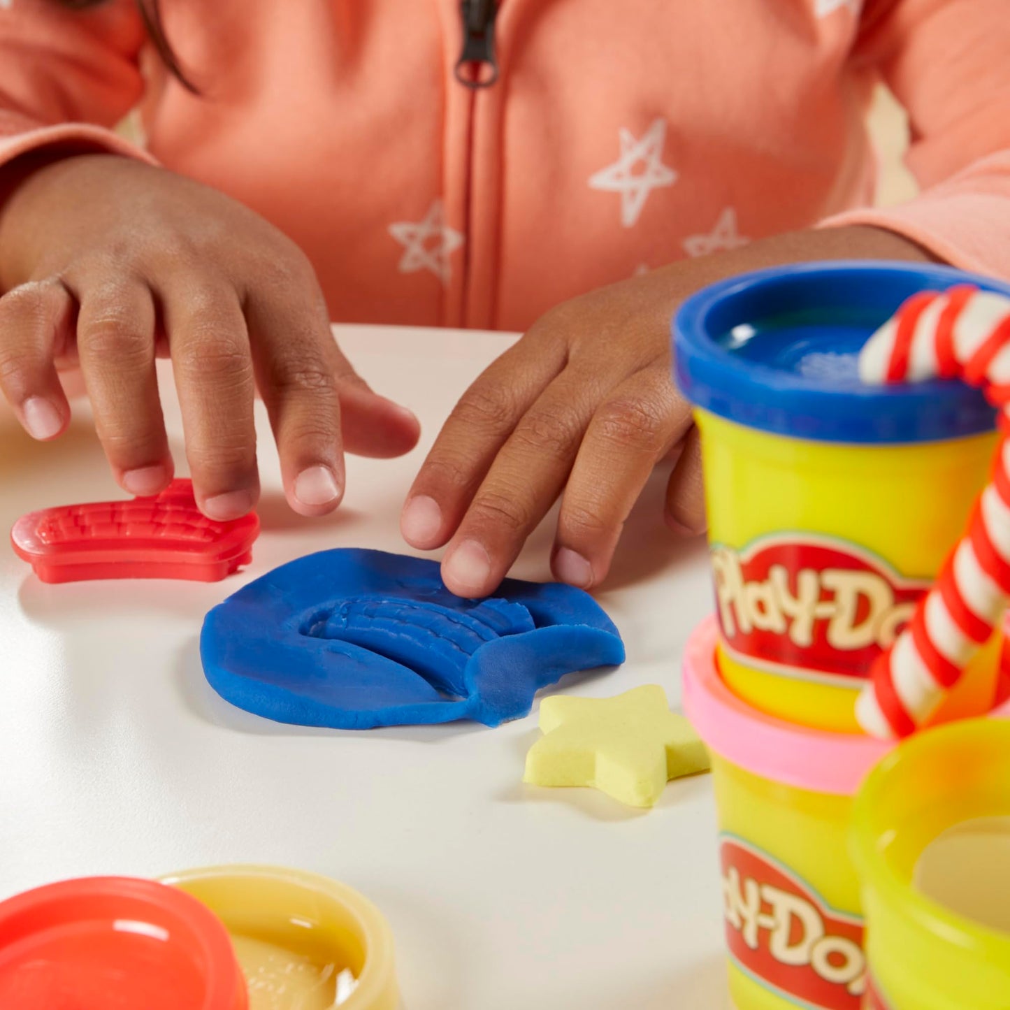 Play-Doh Holiday Set of Tools, 43 Accessories & 10 Modeling Compound Colors, Kids Toys, Holiday Arts and Crafts for Kids 3+ (Amazon Exclusive)