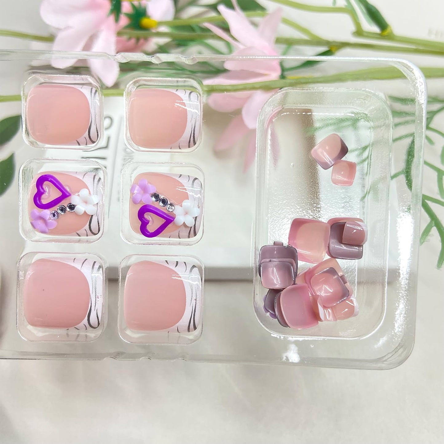 3D Heart Flower Press on Toenails Summer False Toenails French Tip Toe Nails Rhinestones Toe Nails for Women