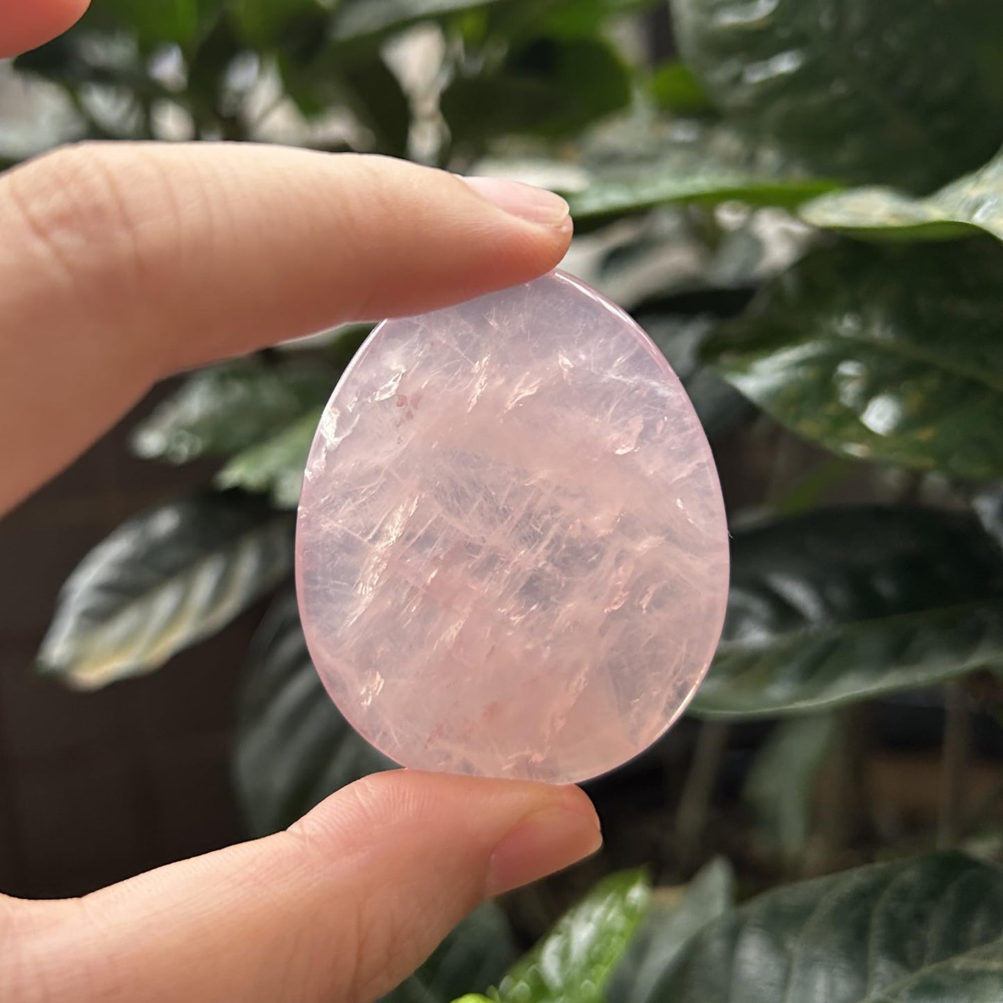 Bacatgem Natural Rose Quartz Water Drop Chakra Thumb Worry Stone,Stress Relax Healing Reiki Crystal Pocket Palm Stones