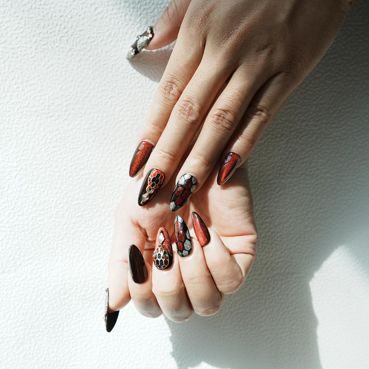 Tesytto Dark Red Press on Nails Luxury Medium Almond, Handmade Fake Nails 3D Design with Snake Charm Rhinestones Glossy Full Cover Thick Acrylic Nails for Valentine's Day(Red Flame,S)