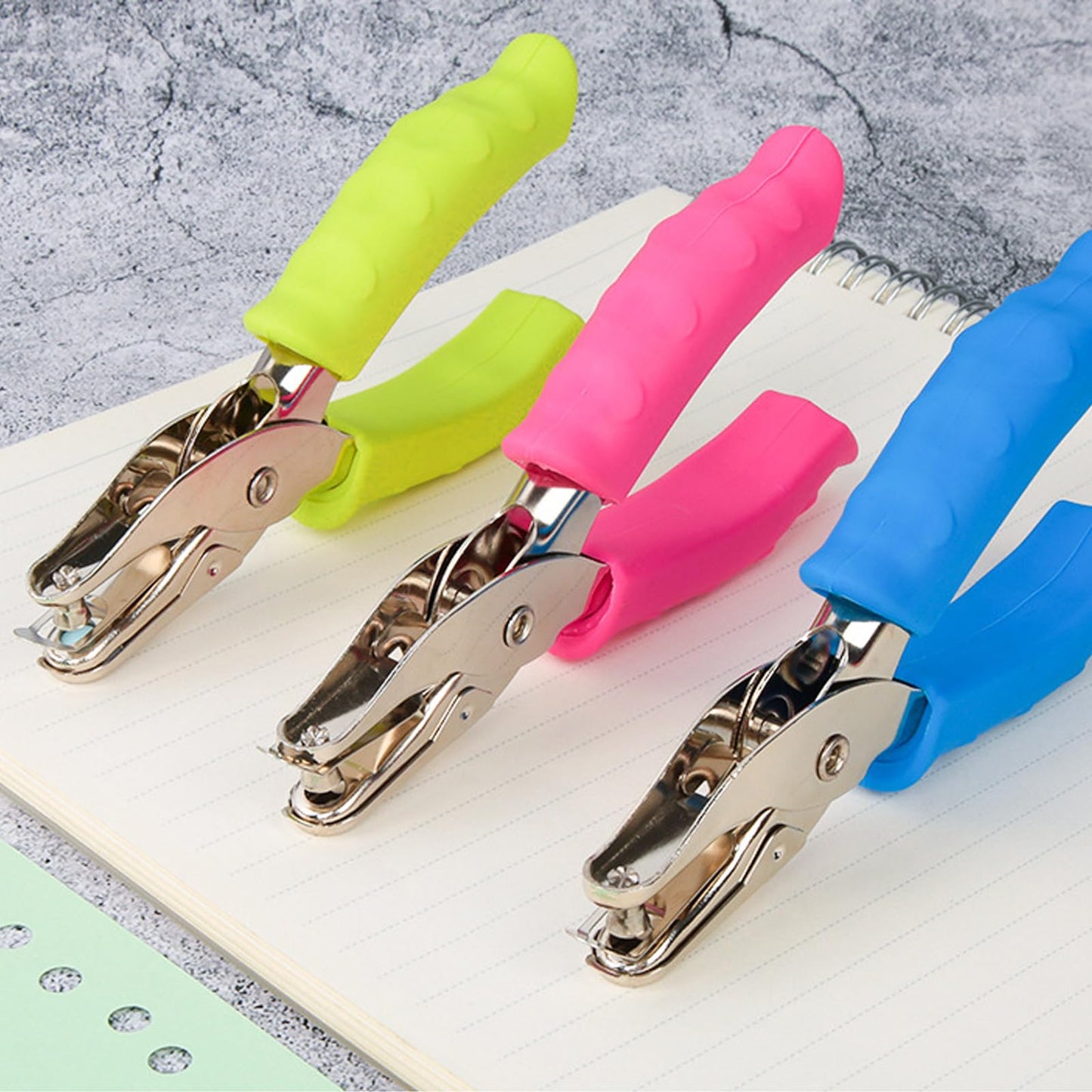 Hyuetrsa 12 Pcs Single Hole Puncher, 1/4 Inch Metal Handheld Hole Punch with Soft Grip, Circle Shape Single Hole Puncher for Craft Paper Labels Greeting Cards Notebook(Multicolor)
