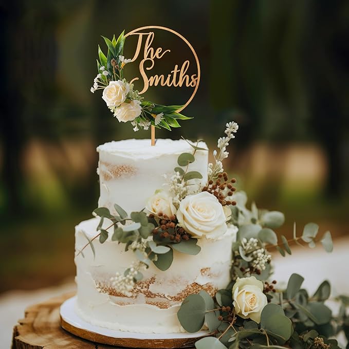 3D Flowers Wedding Cake Topper Personalized Last Name Wedding Cake Decoration in Wood with 3D Artificial Roses