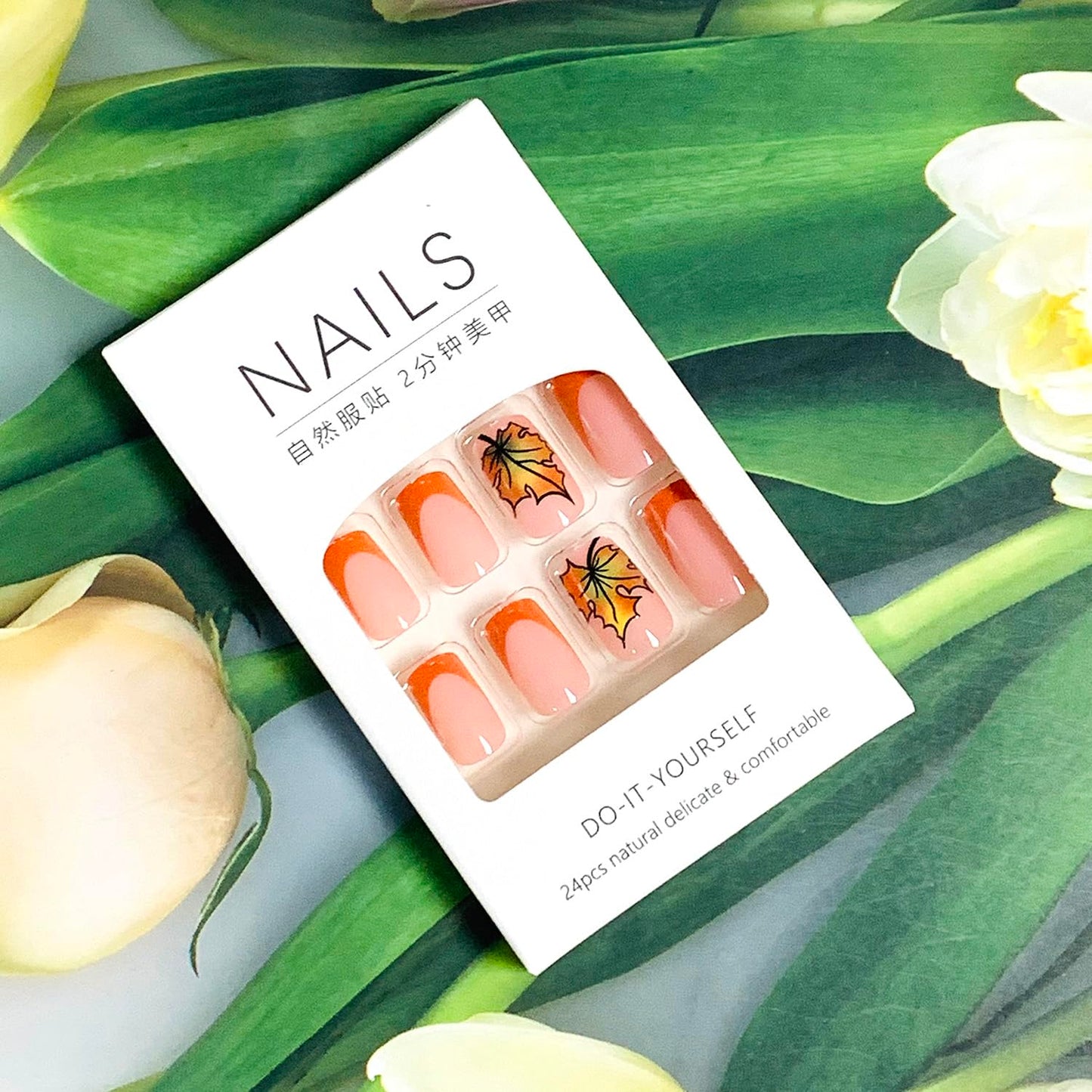 EYZOTSF Thanksgiving Press on Short Square Nails Acrylic Fall False Nails with Maple Leaf Designs Artificial Autumn Leaves Square Fake Nails Holiday Glue Stick ons Fingernails for Women(JB912)