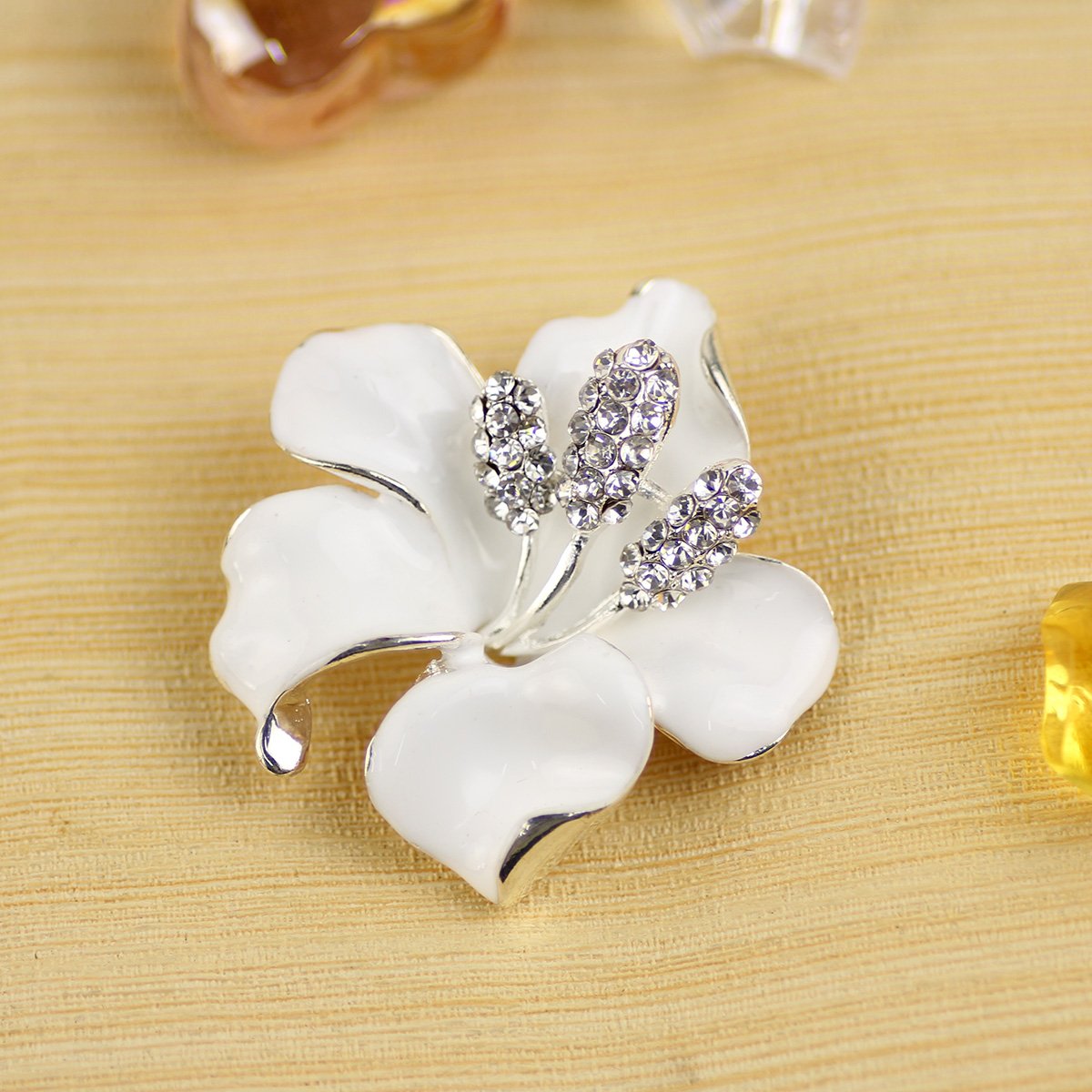 Merdia White Floral Brooch Pin for Women, Classy Flower Brooch with Created Crystal, 29.8g