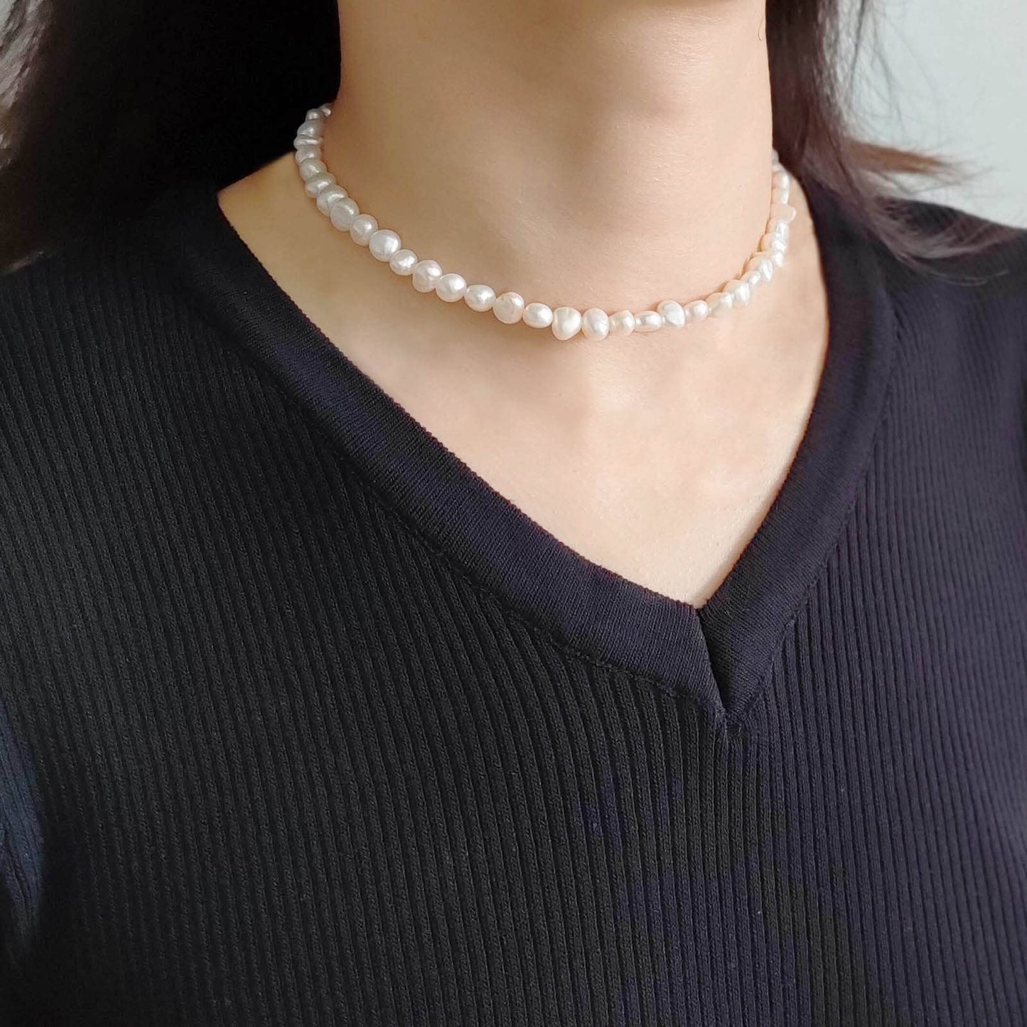 BaubleStar Natural Freshwater Baroque Pearl Necklace White Cultured Pearls Beaded Choker for Women Classic Elegant Jewelry for Wedding Bride Bridesmaids