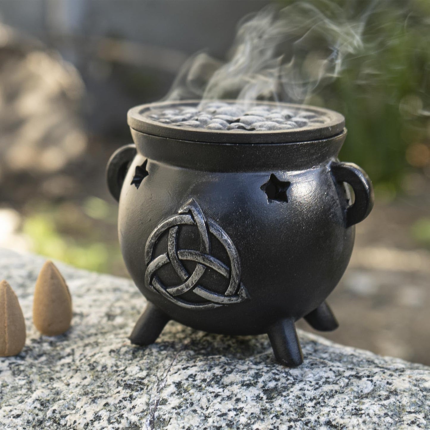 Pacific Giftware Black Celtic Triquetra Symbol Cast Iron Cauldron Incense Cone Burner Decorative Wiccan Pot with Lid Polyresin Home Decor 3.14" H