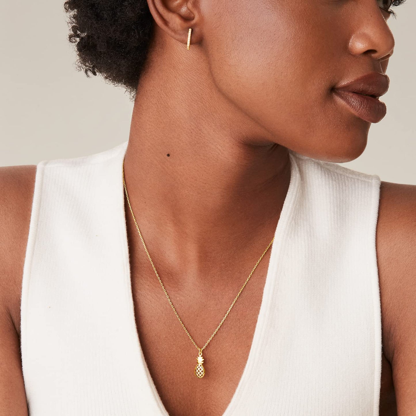 PAVOI 14K Yellow Gold Plated Pineapple Pendant Necklace | Friendship Cute Necklaces for Women | Pineapple Necklaces