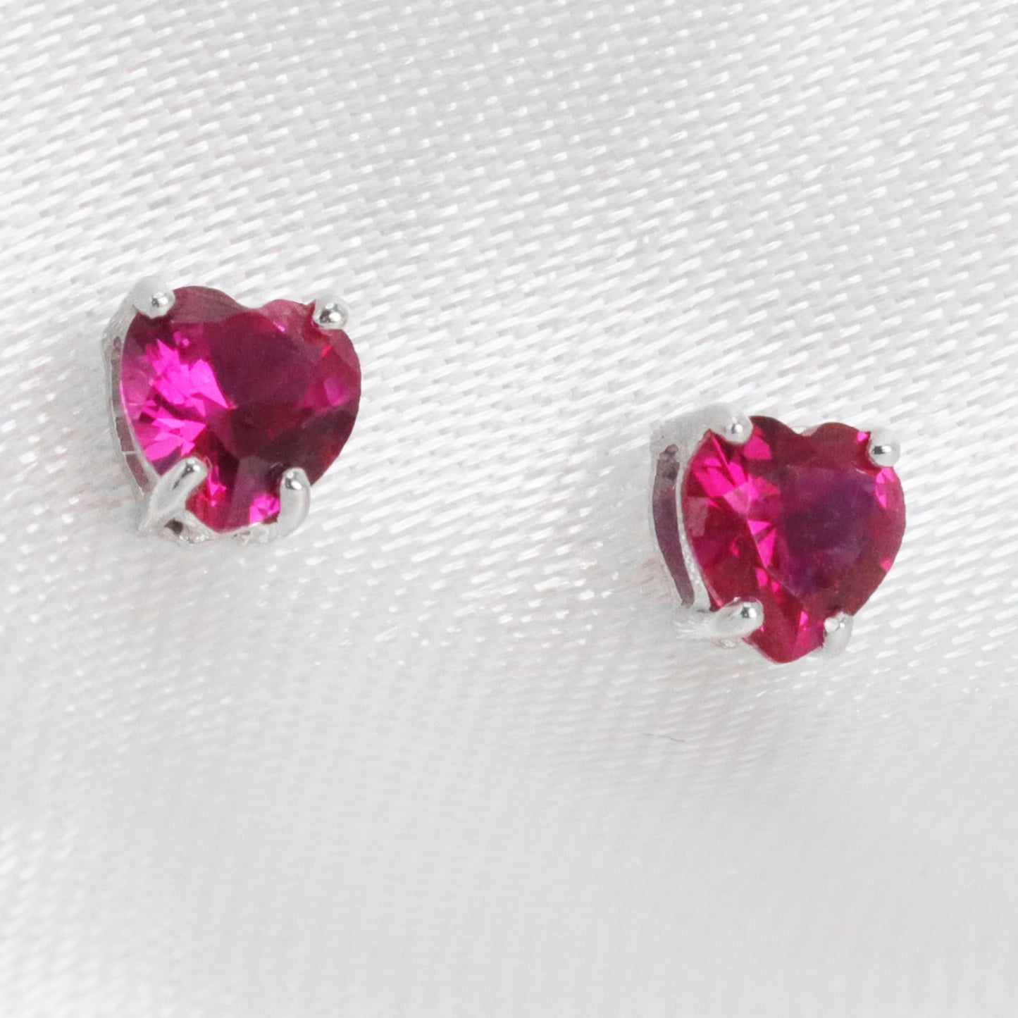 Belinda Jewelz - Heart Stud Earrings, 5mm Cubic Zirconia Heart Earrings with Prong Setting, 925 Sterling Silver Earrings Studs, Ruby Red Stud Earrings for Women