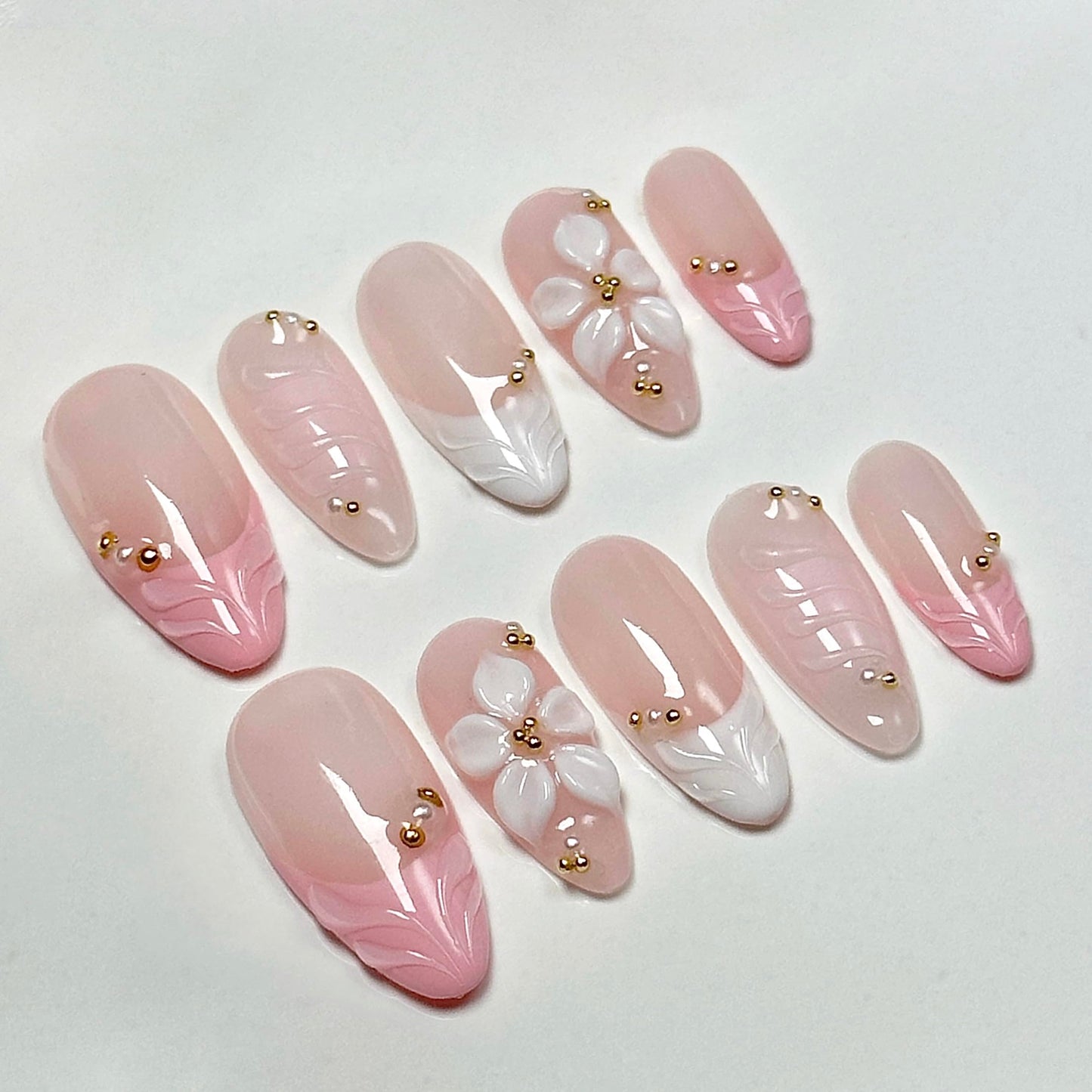 CTTHNBD Medium Press on Nails Almond - Handmade Fake Nails with Flower Design - Spring, French Tip False Nails - for Women (Size M)