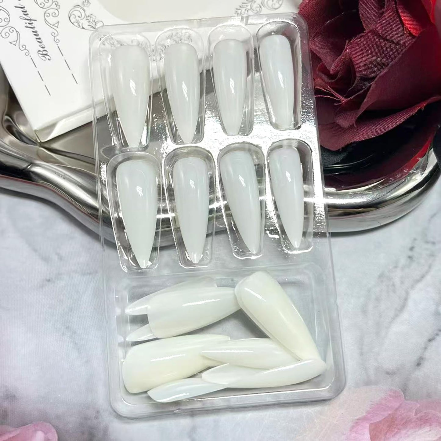 White Solid Color Press on Nails Extra Long Stilettos Fake Nails Glossy Full Cover Glue on Nail for Women