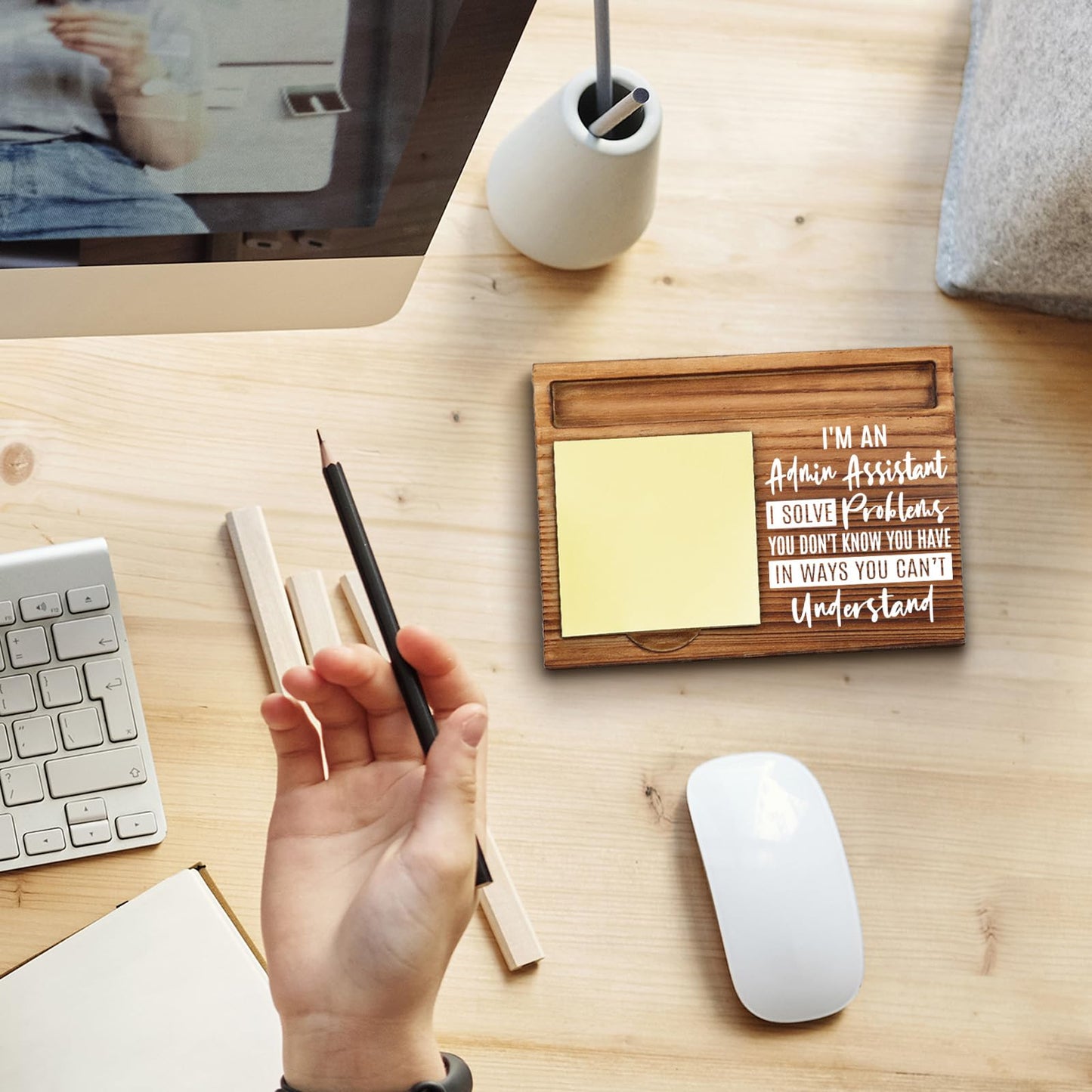 Admin Assistant Gifts, Admin Assistant Sticky Note Holder, Admin Assistant Office Decor, Admin Assistant Desk Organization, Admin Assistant Desk Self-Stick Note Pad Holders WPP38