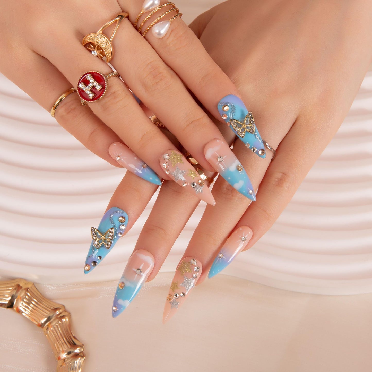 LOVFUL Press on Nails Dreamland | Handmade with Full Covered Crystals | Reusable Full Cover Nails | Stiletto Classic Regular 1.3 in | H350-M