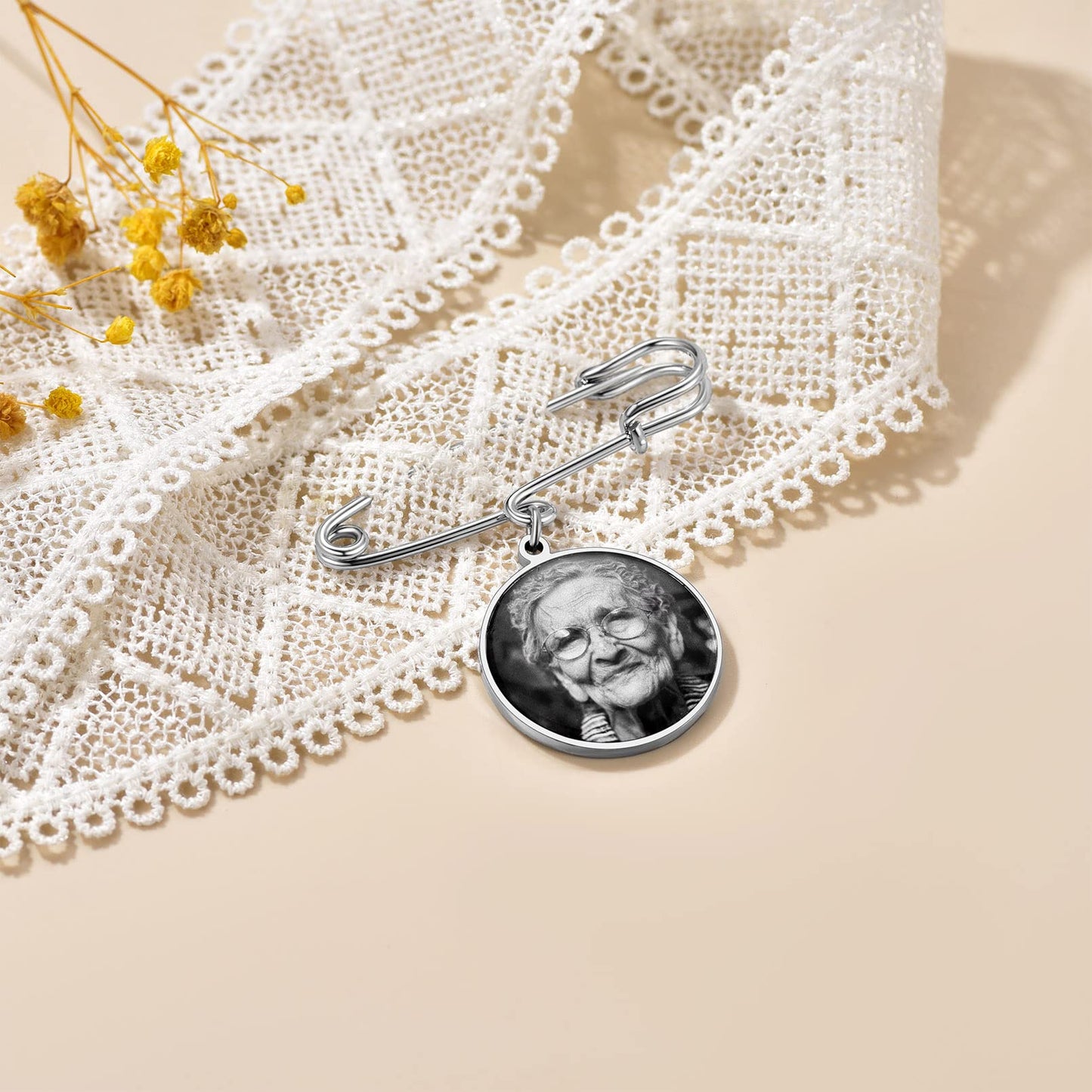 Custom4U Photo Charm for Wedding Bouquet Round Memory Charms Funeral Boutonniere with Pictures Customized Wedding Gifts