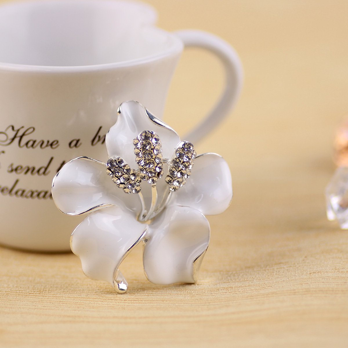 Merdia White Floral Brooch Pin for Women, Classy Flower Brooch with Created Crystal, 29.8g