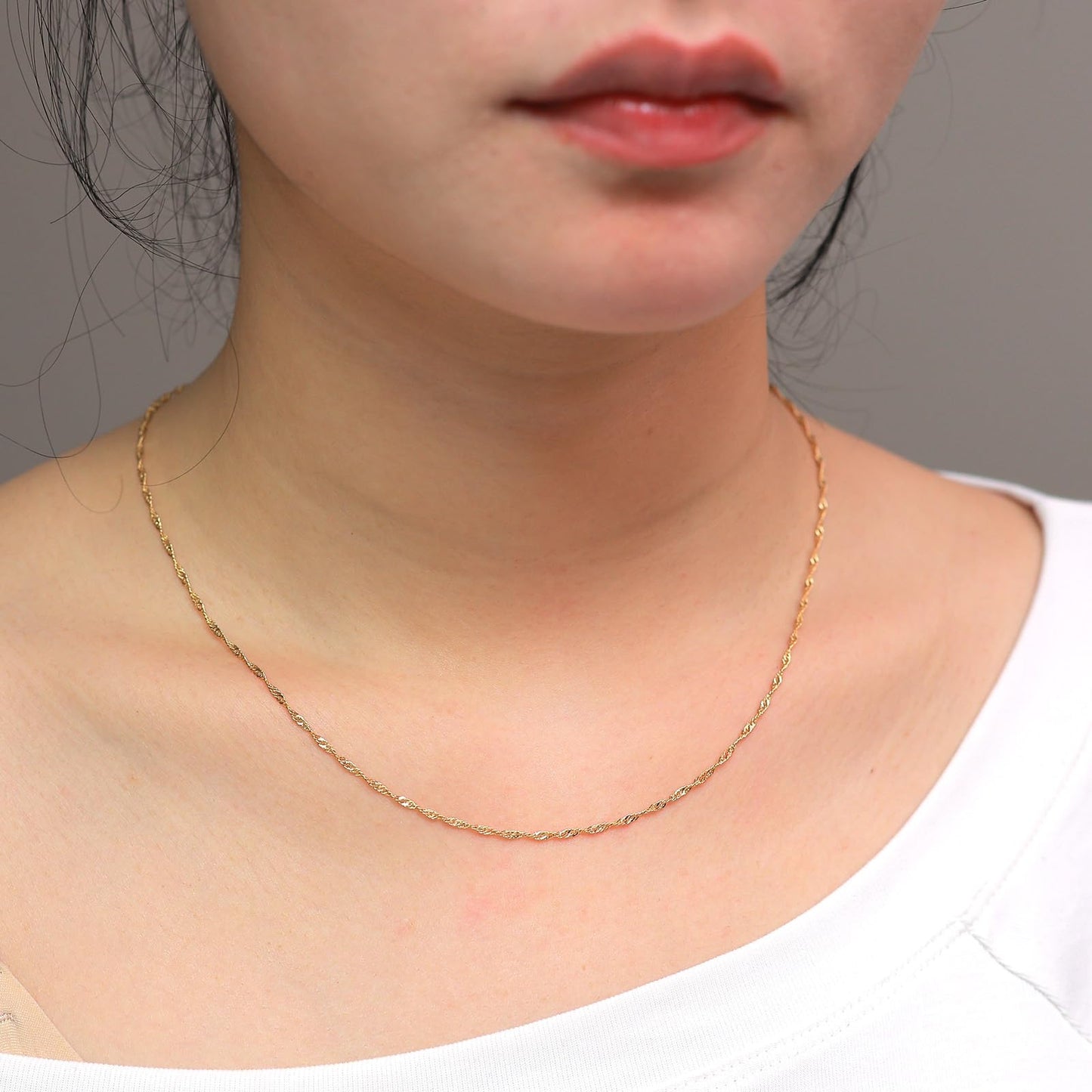 MAIKERDER Dainty Gold Necklace for Women, 18K Gold Plated Thin Simple Singapore Chain Necklace for Women Trendy Dainty Choker Necklaces Non Tarnish 18 Inches