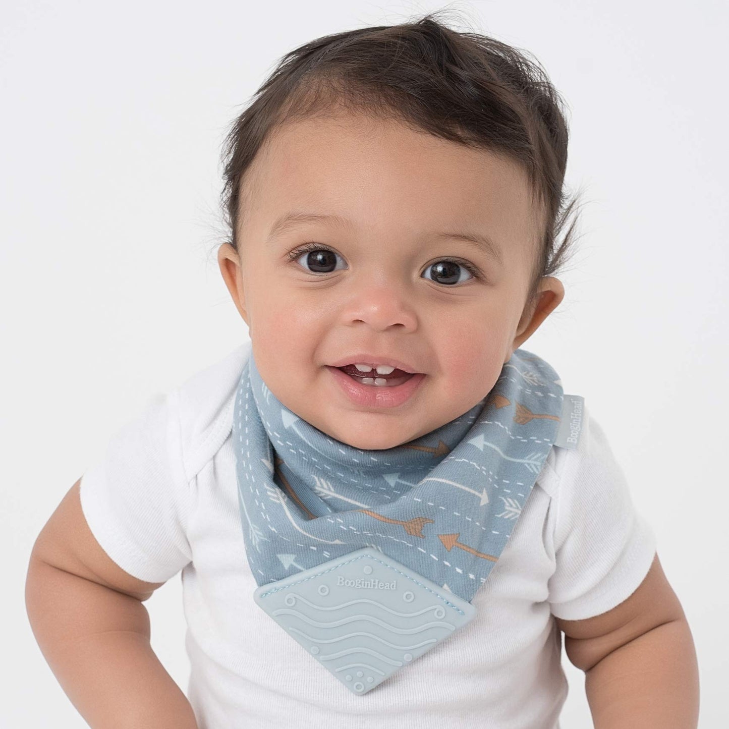 BooginHead by Infantino Cotton Baby Drool Bibs, Teething Bib and Pacifier Holder Bib, Blue Arrows