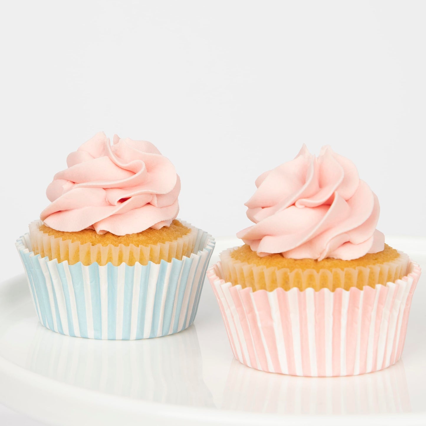 Meri Meri Cute Kittens Cupcake Kit (Pack of 24)