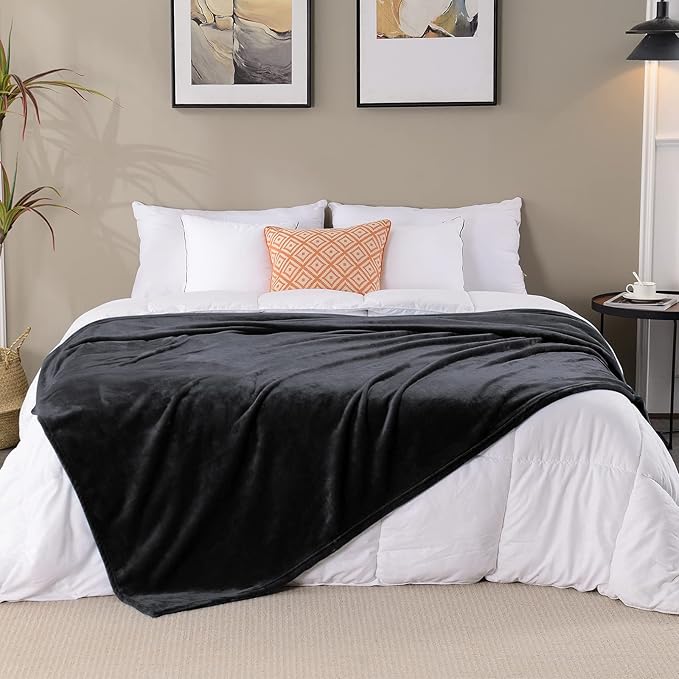 SOCHOW Flannel Fleece Blanket Queen Size, All Season Lightweight Super Soft Cozy Blanket for Bed or Couch, Dark Grey, 90x90 inches