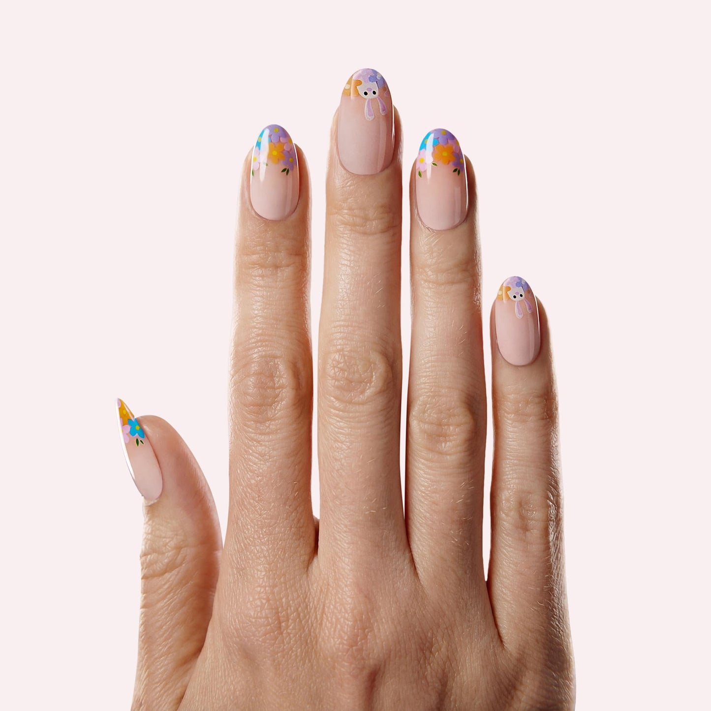 Dashing Diva Magic Press Nail Set - Hop Scotch - Medium Almond Press On Nails - Long Lasting Gel - Lasts Up to 10 Days - Gel Set - 4-Piece Manicure Kit with 30 Nails