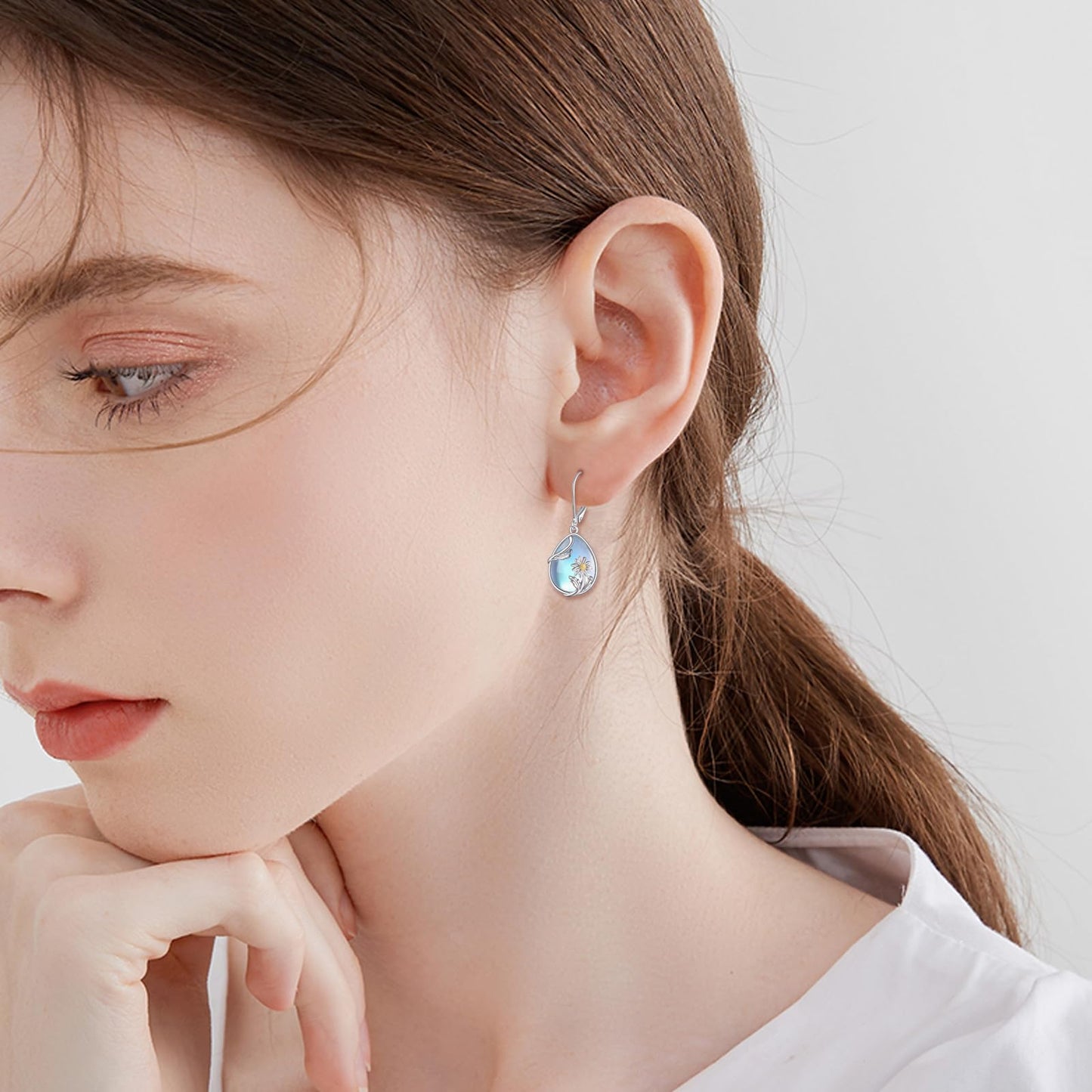 YFN Daisy Flower Moonstone Earrings 925 Sterling Silver Flower Moonstone Drop Leverback Earrings Jewelry