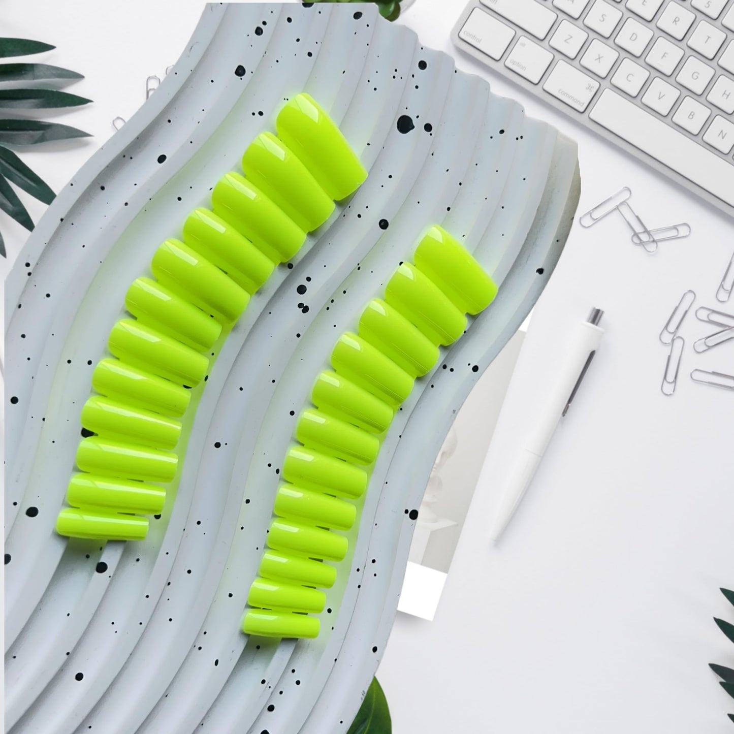 Neon Green Press On Nails Medium Long Square, Xcreando Medium Coffin Nails Acrylic Press ons Glue on Nails Long Length, Solid Color Fake Nail for Women, Natural Thick Artificial Nail Stick on