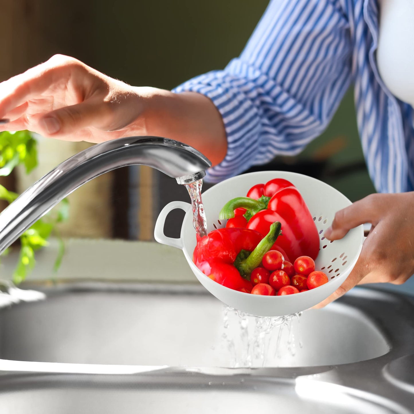 Meadow Lane 6-inch Small Colander, BPA-Free, Dishwasher Safe, Double Handles, Compact Food Strainer for Berries, Veggies and Pasta, 3-Cup Capacity, Smooth White