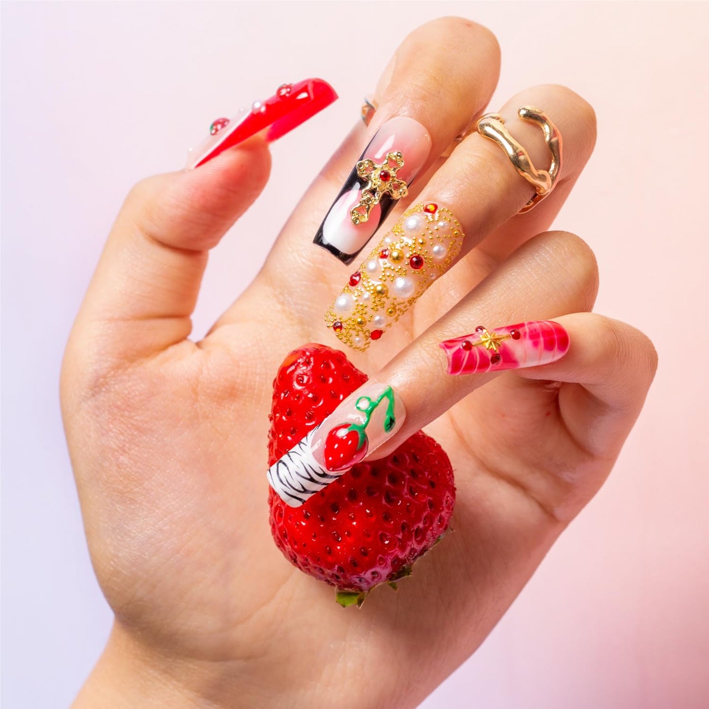 LOVFUL Short Press on Nails Glitz | Handmade Acrylic Press ons | Reusable Fake Nails | Square Classic Regular 1.3 in | H469-M