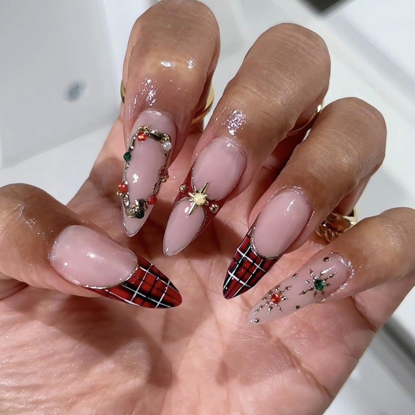 IMRAIN Press on Nails Medium Almond Fake Nails Red Acrylic False Nails with Rhinestones Design Full Cover Handmade Artificial Xmas Glue on Nails