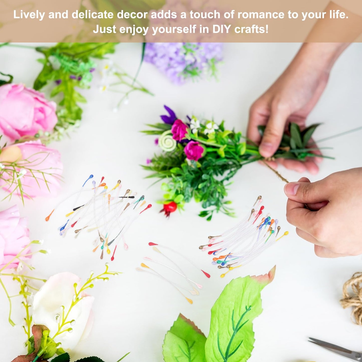 MECCANIXITY 3mm Double Head Flower Stamen 960 Pcs Bright Artificial Floral Stamens Pistil for Christmas Wedding Flowers Making Scrapbook Decoration DIY Crafts, White