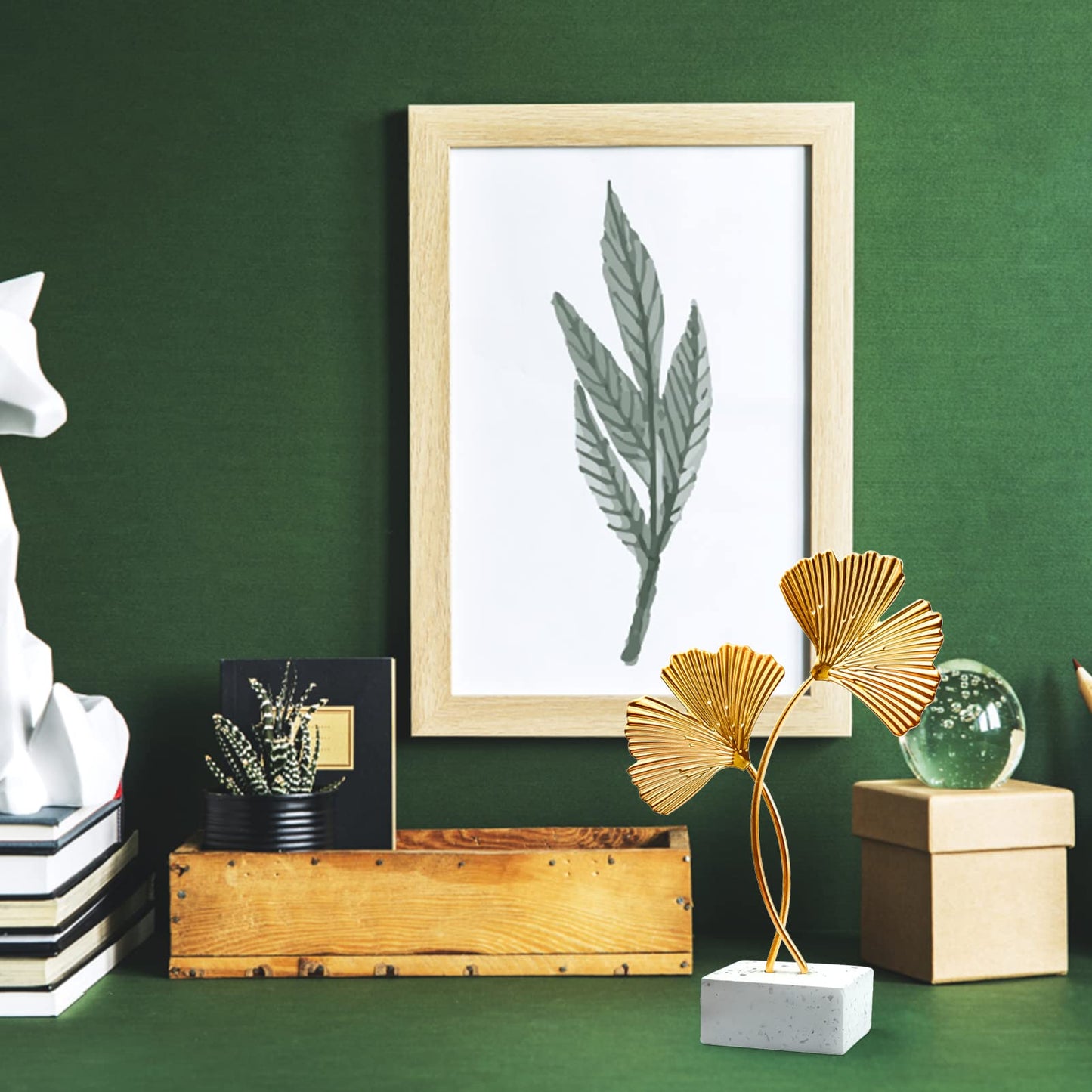 inheming Metal Ginkgo Leaf Ornaments, Gold Ginkgo Leaf Desktop Decoration Sculpture, Modern Creative Home Décor Accents Statue for Office, Bedroom, Bookshelf
