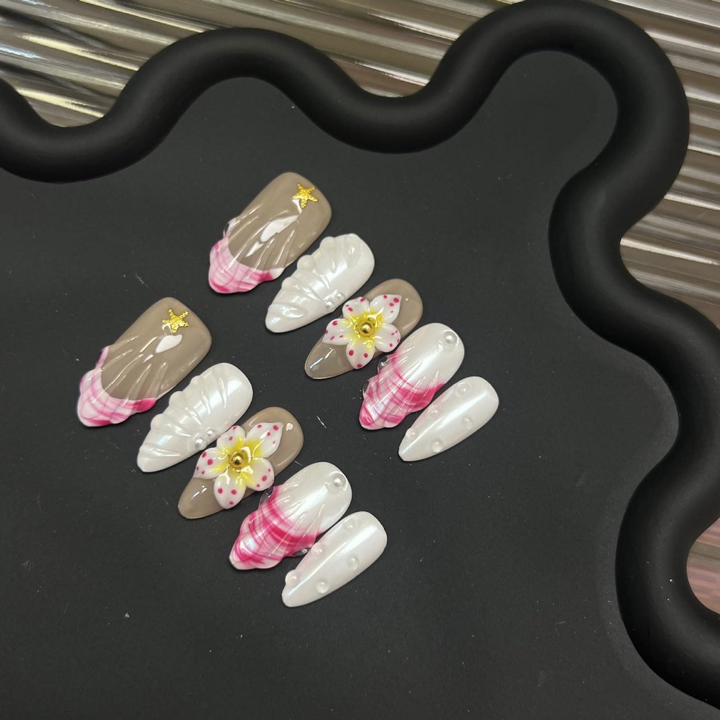 Thick Press on Nails Luxury Handmade Medium Almond False Nails with Glue,White Glitter Fake Nails Tropical Flower Art Design Reusable Press ons Nail Muti-Layer Gel Acrylic Nails for Women(Size S)