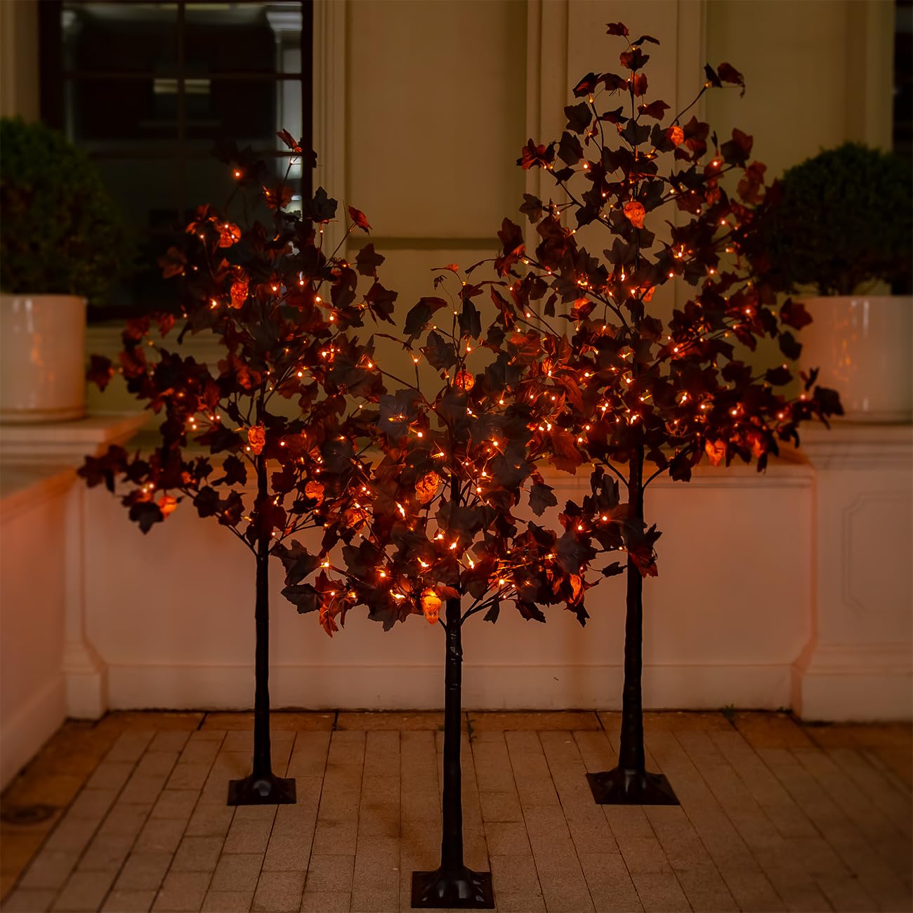 TYBEEU Halloween Decor Set – 4ft, 5ft & 6ft Black Maple Trees with 384 LED Lights, 24 Skull Lights & Spiders, Dimmable Timer, 16ft Cord, Indoor & Outdoor Decoration