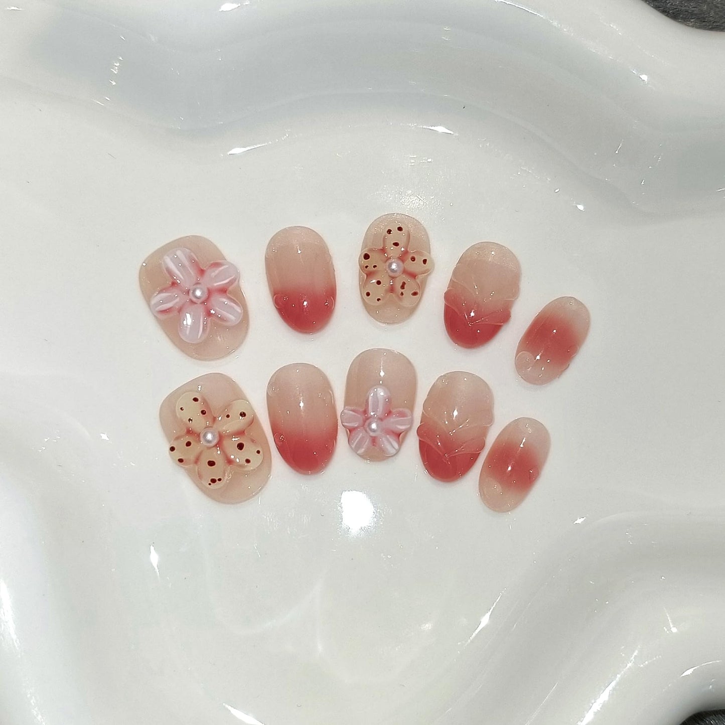 TENPAL Handmade Press On Nails Short Oval 10Pcs with Tools Kit, Coral Blush Gradient Pink Glue on Nails with Hand-Sculpted Flowers, Reusable Glossy Summer Beach Vacation Fake Nails for Teens Girls(L)