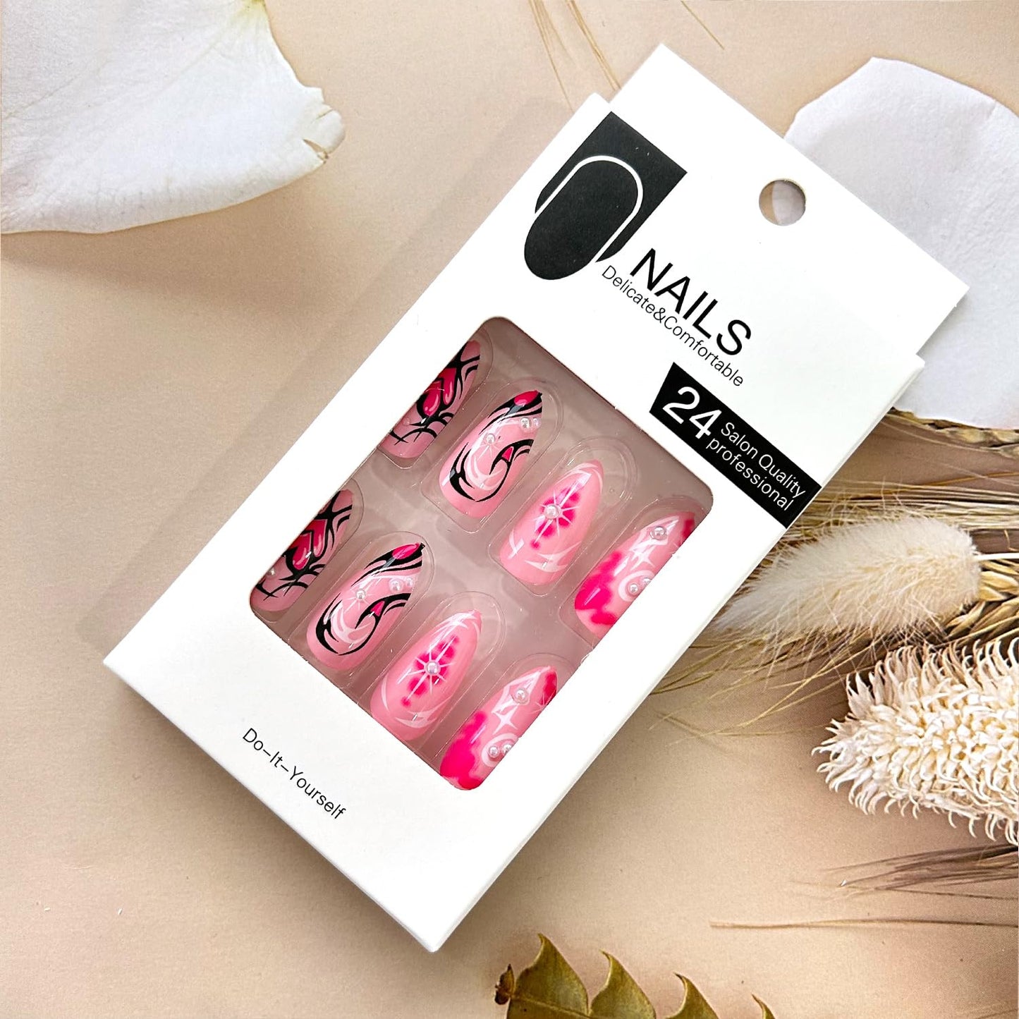 TBRZTR Press on Nails Medium Almond Shaped Love Heart Pearl Design Pink Smudge False Nail Full Cover Glossy Artificial Fingernails Stripes Stick on Nail Reusable Glue on Nails for Women 24Pcs
