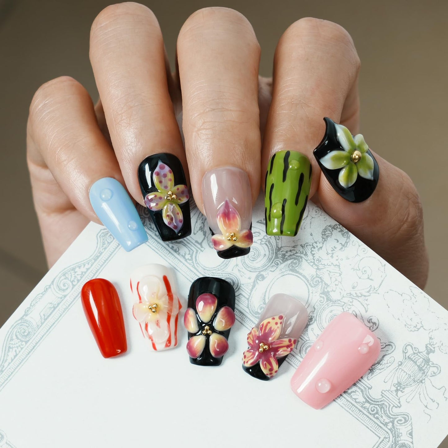 Tesytto Dopamine Tropical Press-On Nails Short Coffin, 3D Floral French Tip Glossy Fake Nails Nail Art for Summer Beach (Tropical Floral Shadow,S)